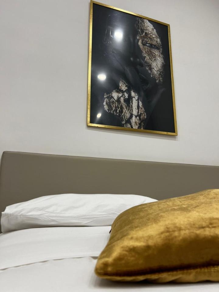 Dimora Dei Decumani Bed & Breakfast Naples Exterior photo